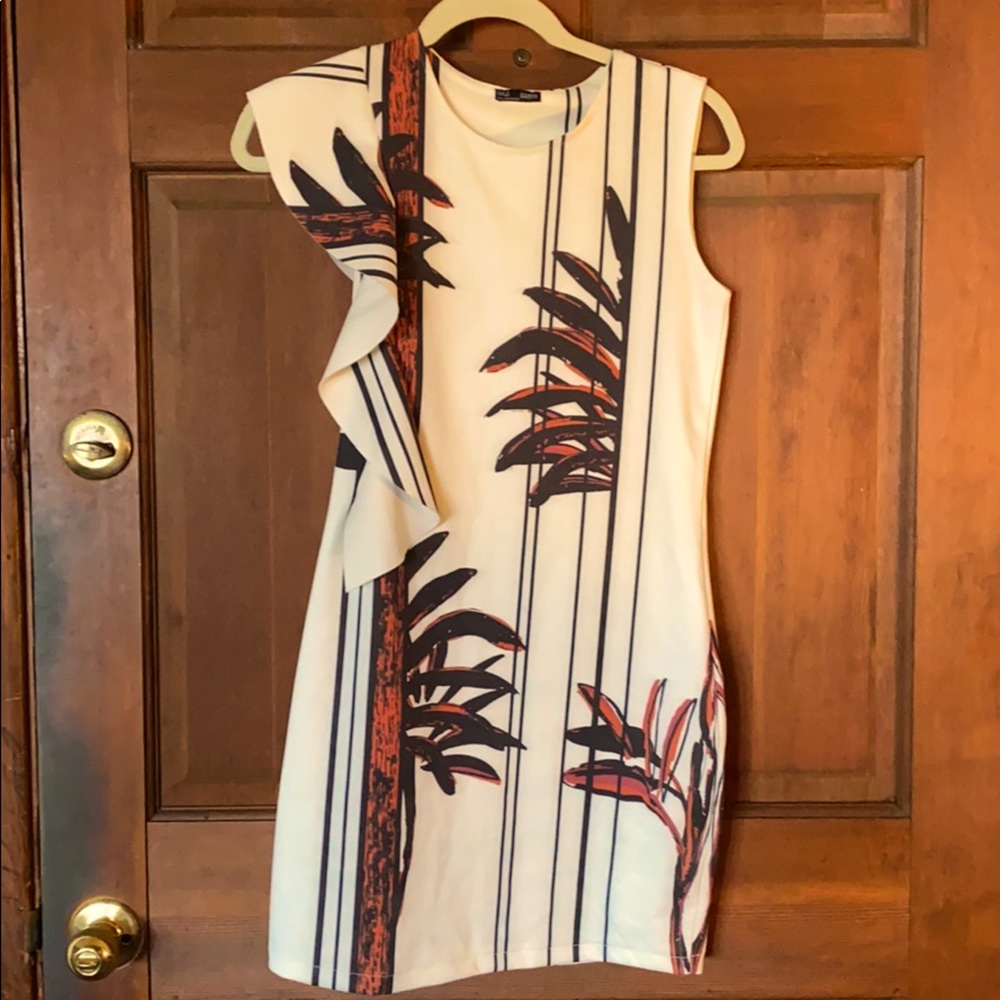 Zara Leaf Patterned Dress